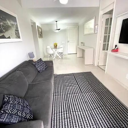 Apartamento Na Barra Da Tijuca, Pertinho Da Praia! Apartment
